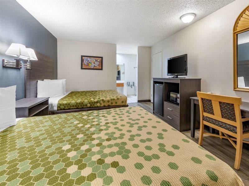 ברסטו Econo Lodge On Historic Route 66 מראה חיצוני תמונה