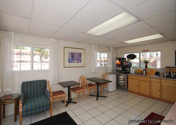 ברסטו Econo Lodge On Historic Route 66 מסעדה תמונה
