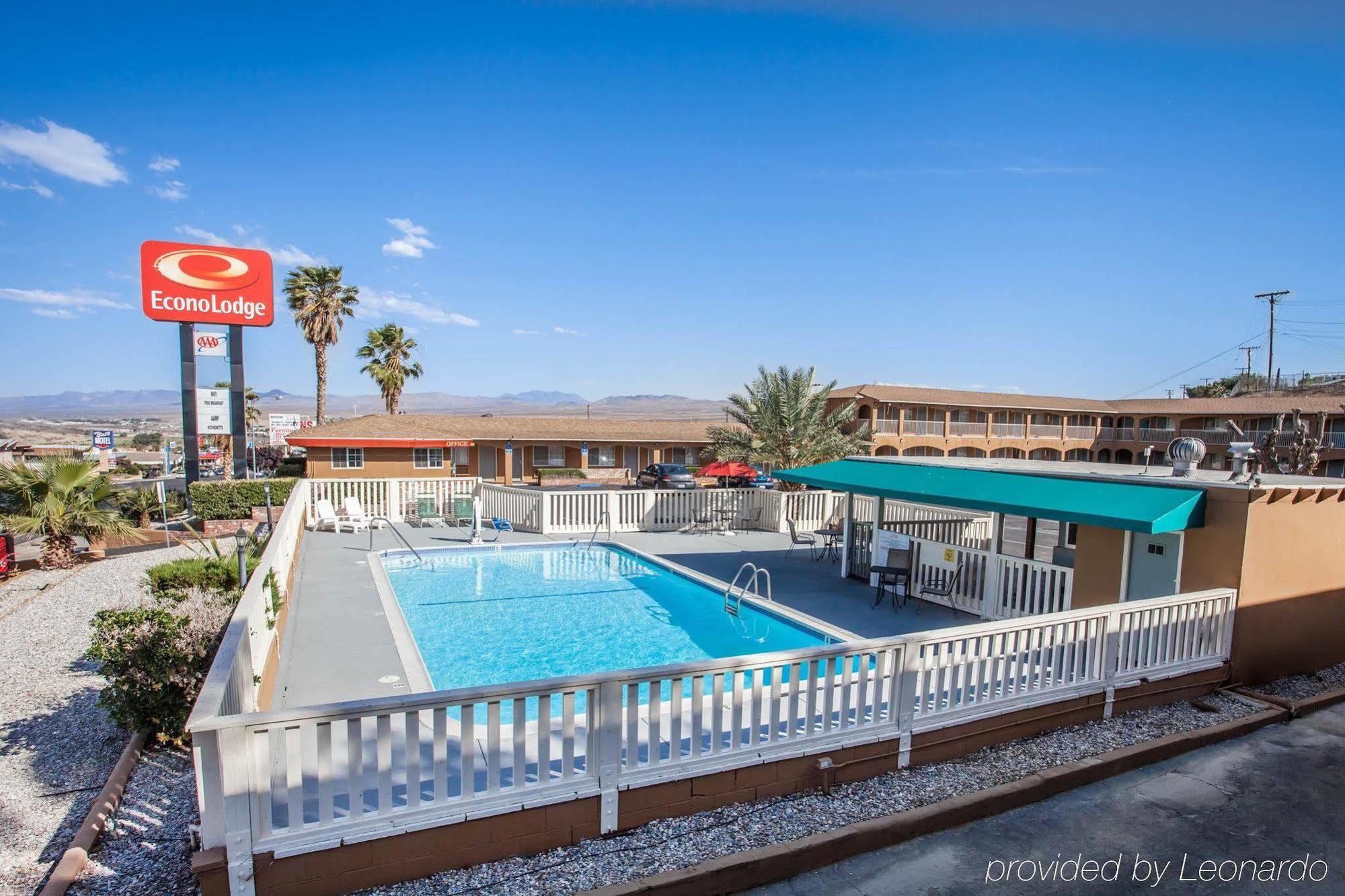 ברסטו Econo Lodge On Historic Route 66 מראה חיצוני תמונה