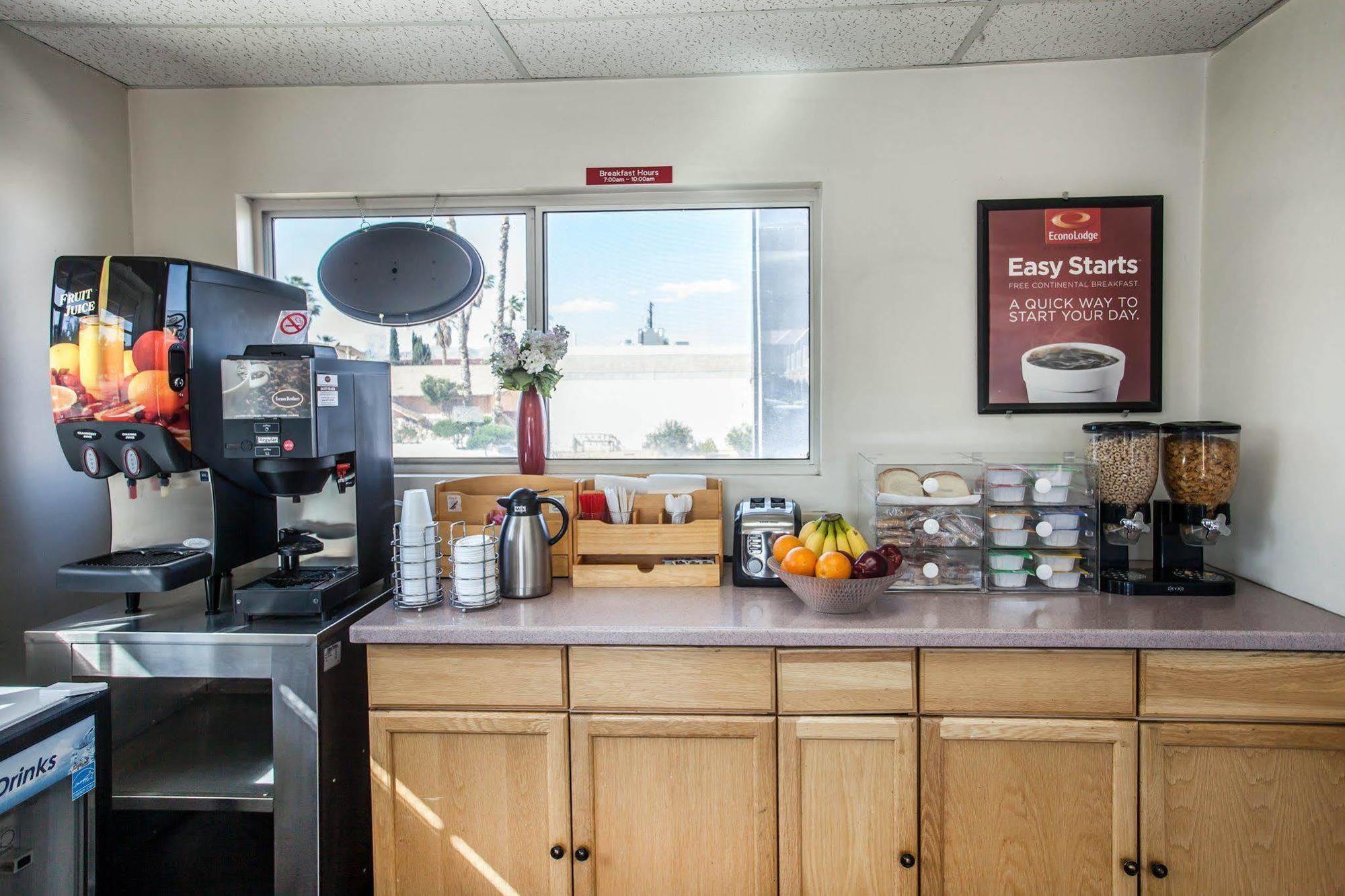 ברסטו Econo Lodge On Historic Route 66 מראה חיצוני תמונה