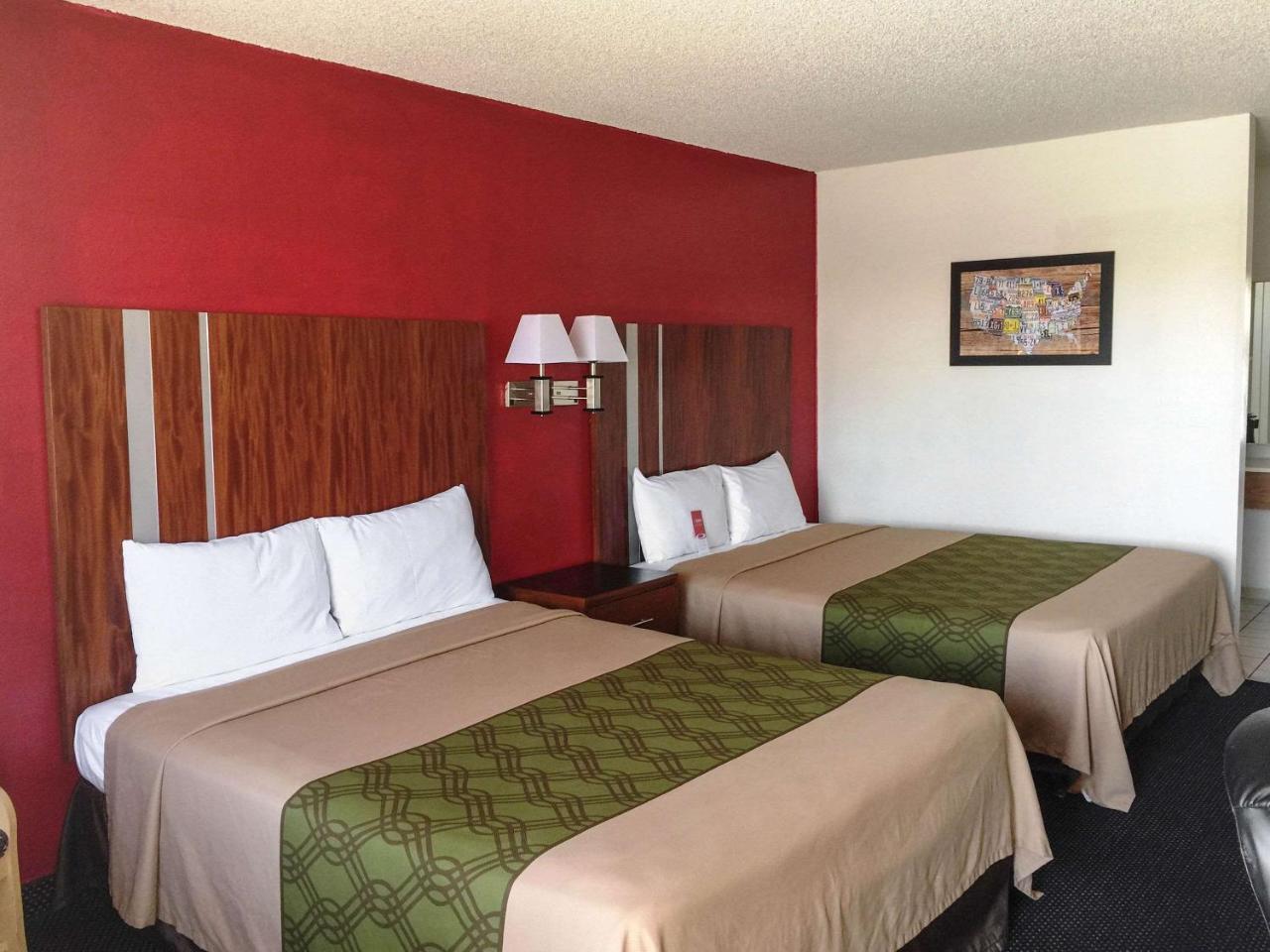 ברסטו Econo Lodge On Historic Route 66 מראה חיצוני תמונה